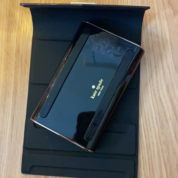 Kate Spade Bluetooth Speaker - Picture 2 of 3